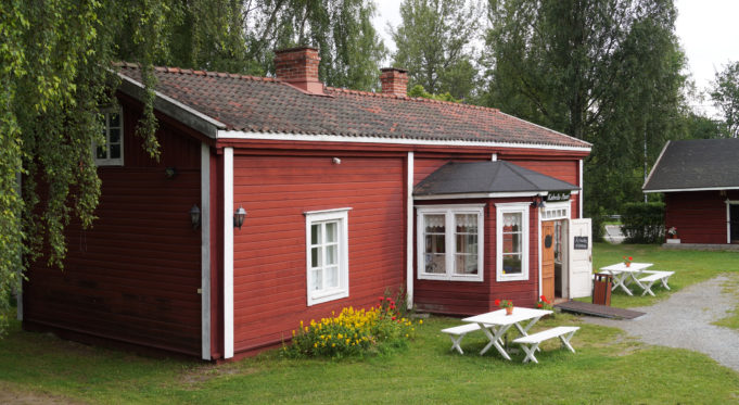 Hinttalan pytinki.