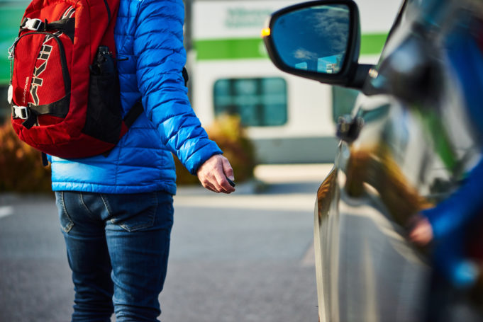 Joukkoliikenteen asiakas voi jättää autonsa parkkiin Nokian rautatieasemalle ja jatkaa matkaansa junalla tai bussilla eteenpäin.