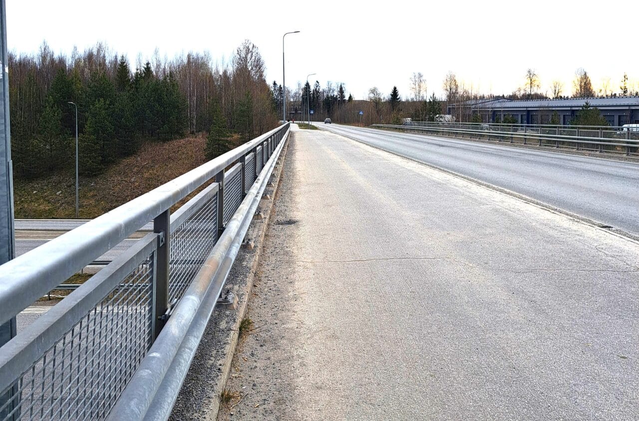Kuvassa Rounionkadun risteyssilta